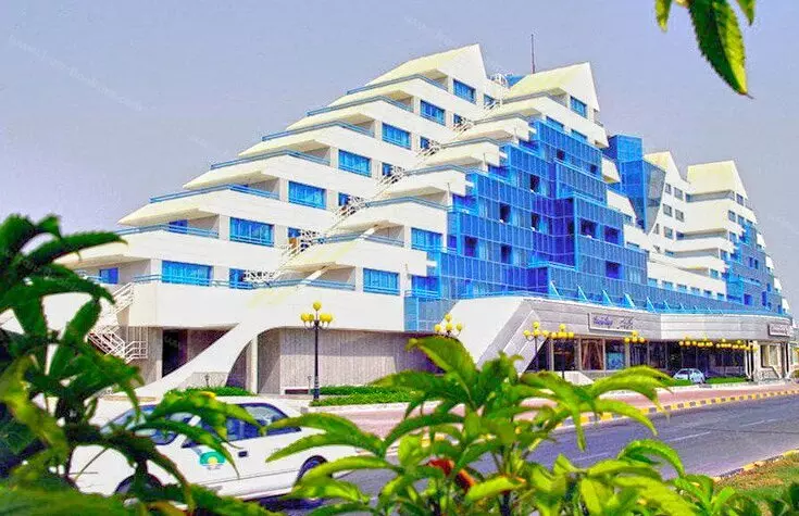 Parmis Hotel Kish